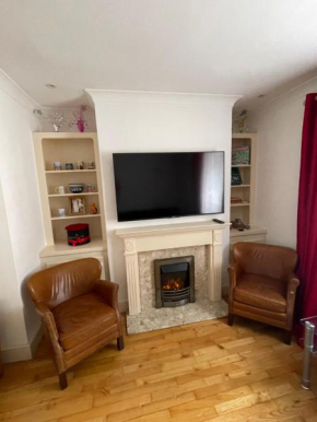 Rooms in shared house in Kensington